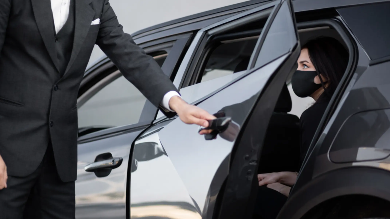 How Do I Book a Limo to NYC Cruise Terminals