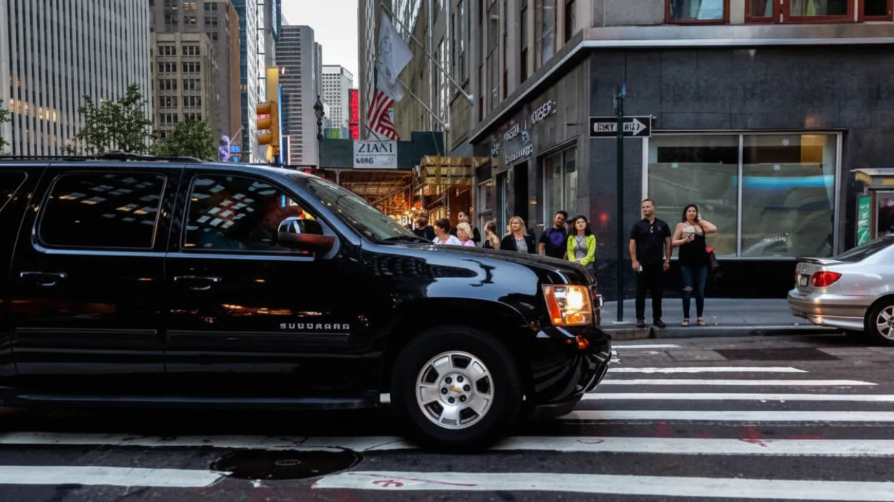 converted_Top Benefits of Hiring a Limo Service in New York City